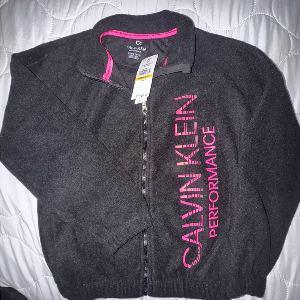 NWT. Girl’s Calvin Klein Performance Fleece Jacket with Pink Details. Size 8/10